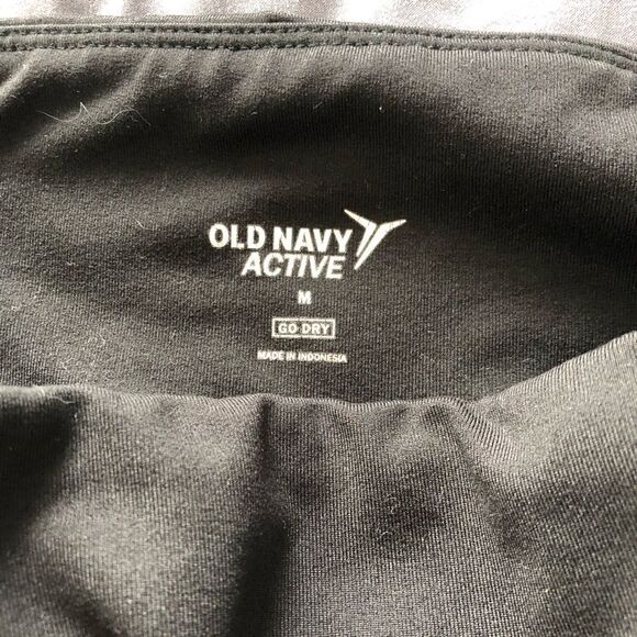 Old Navy Activewear athletic Capri Leggings - Picture 2 of 4